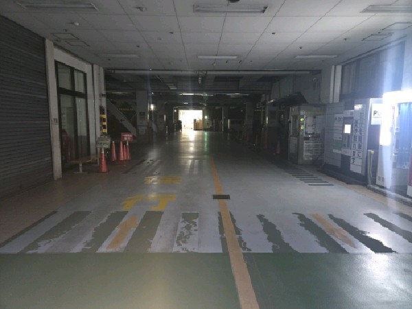 ライフ渋谷店駐車場 の写真 2