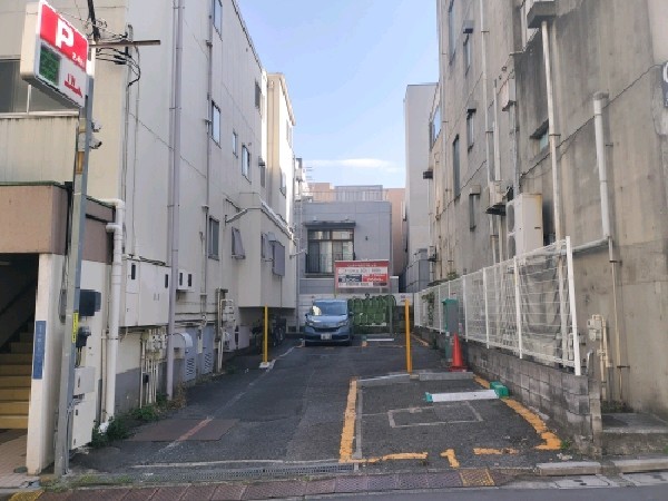 CARPARK千駄ヶ谷 の写真 1