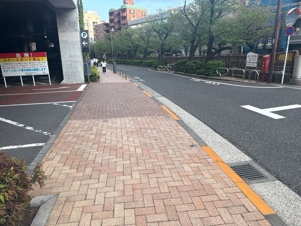 オーパス目黒大橋駐車場 の写真 1