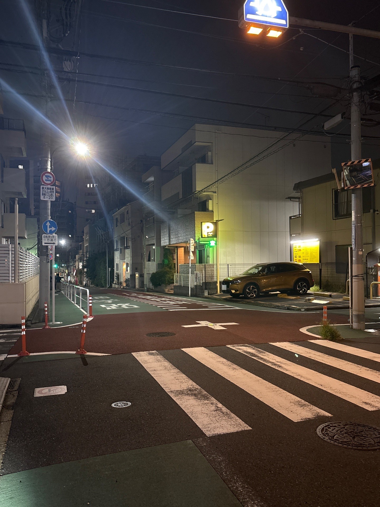ミスターP市谷薬王寺町駐車場 の写真 1