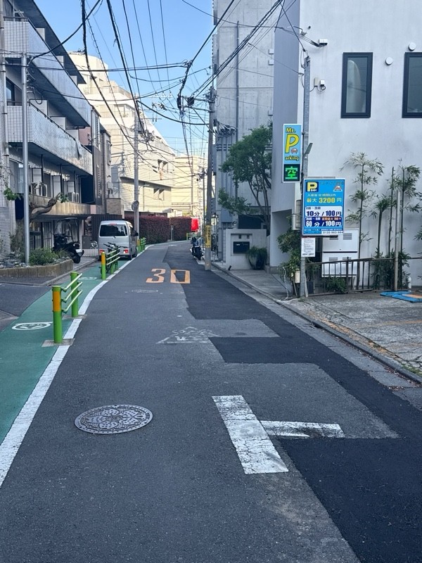 ミスターパーキング青葉台3 の写真 1