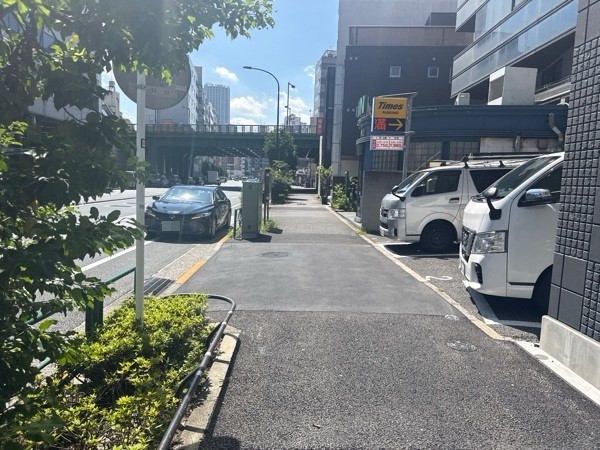 タイムズ新宿片町 の写真 1