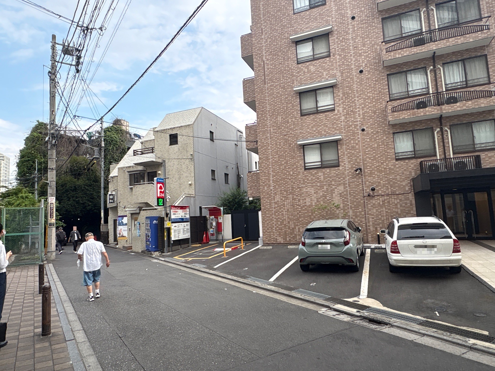 システムパーク小日向2 の写真 1