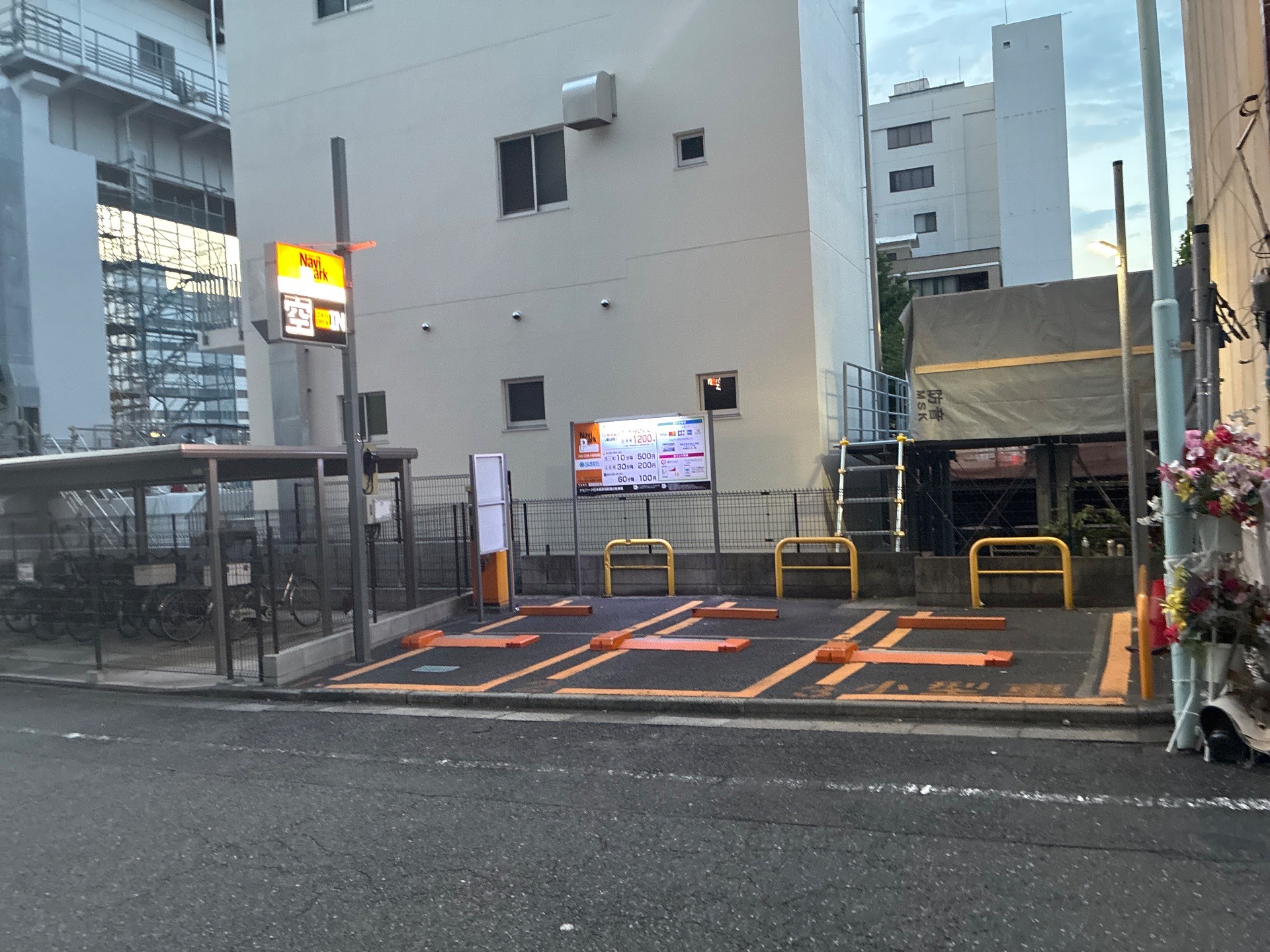 ナビパーク日本橋茅場町第2 の写真 2