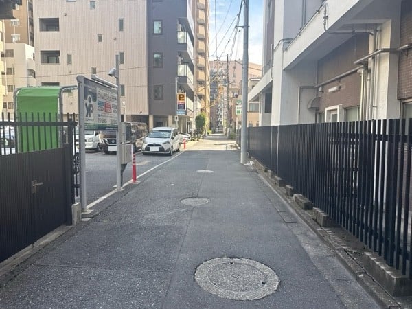 ユアー・パーキング明石町第1駐車場 の写真 1