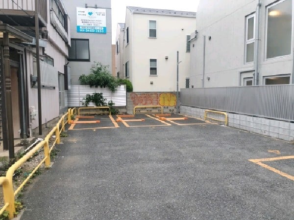 ナビパーク駒場第1駐車場 の写真 2