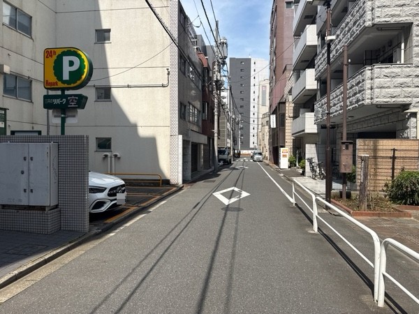 リパーク岩本町2丁目第3 の写真 1