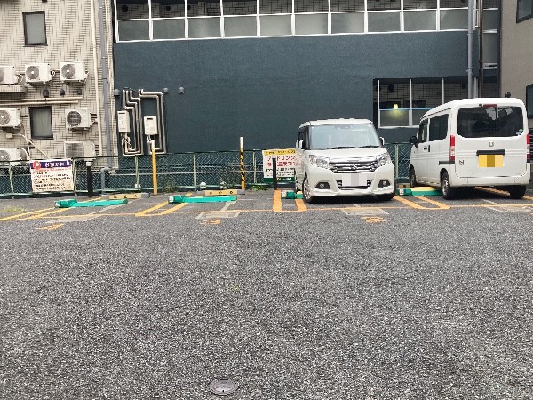 三井のリパーク 下落合3丁目第2 駐車場 の写真 2