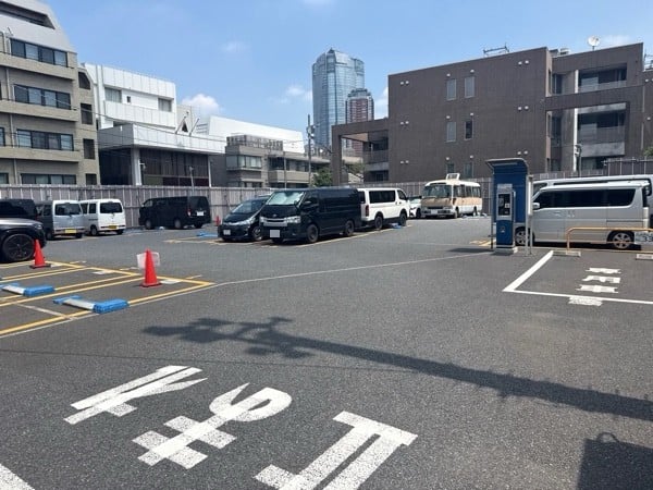 MTG元麻布2丁目駐車場 の写真 2