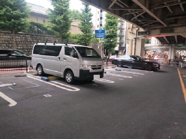 TOKYO PUBLIC 麻布永坂B駐車場 の写真 2