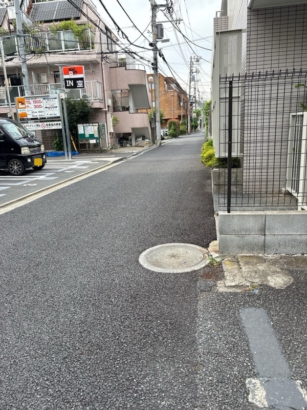 ナビパーク本郷第6駐車場 の写真 1