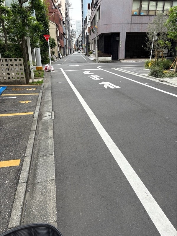 エリア・パーキング湯島3丁目駐車場 の写真 1