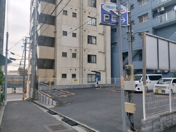 トラストパーク高田馬場4丁目 の写真 1