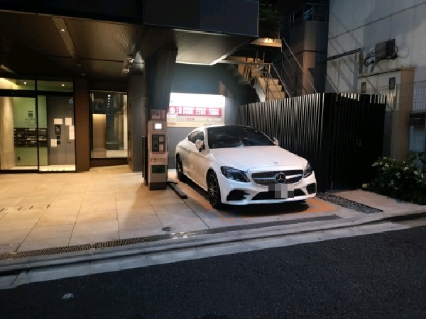 コインパーク六本木2丁目第2 の写真 1