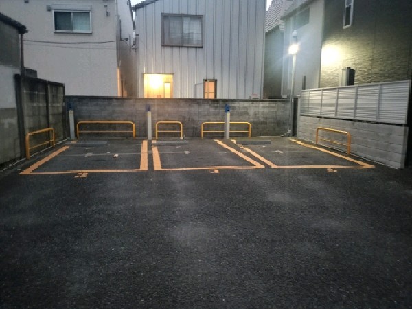 ル・パルク中野南台第1駐車場 の写真 2