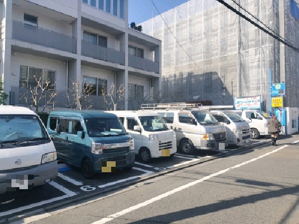 小田急パーキング 神宮前5丁目第1 の写真 1