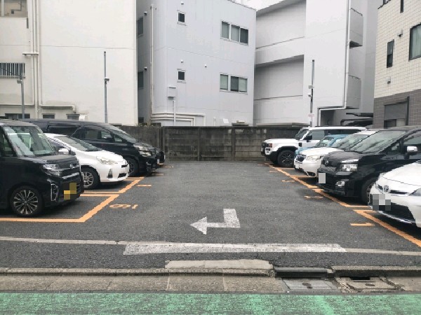 パークジャパン千駄ヶ谷第20駐車場 の写真 1