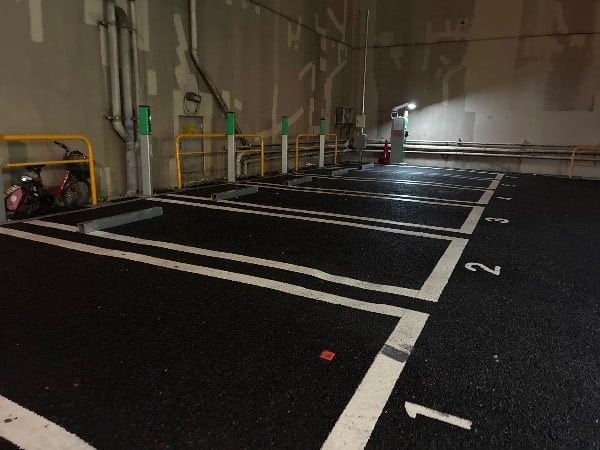 NPC24H銀座2丁目第2パーキング の写真 2
