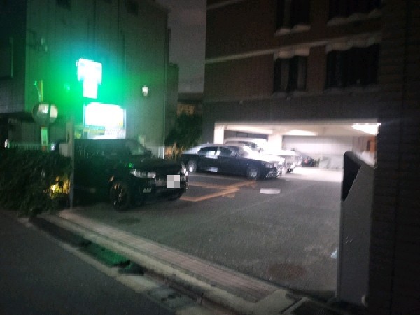 エコロパーク サンテラス代々木上原駐車場 の写真 1