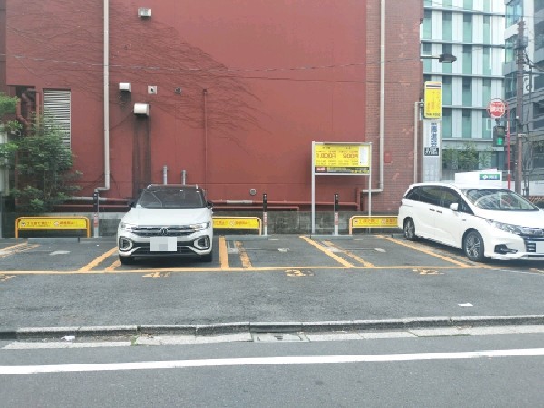 スムーズパーク二番町駐車場 の写真 2