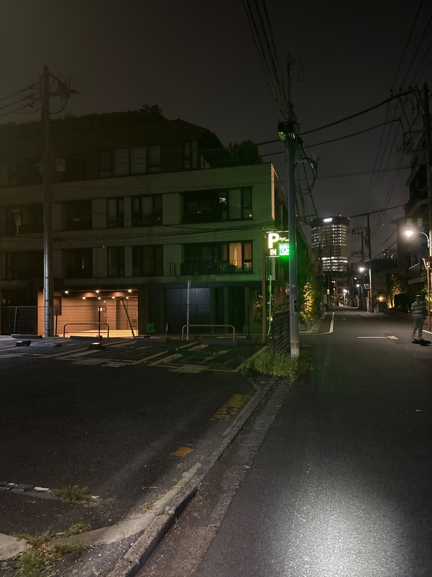ミスターP砂土原町駐車場 の写真 1