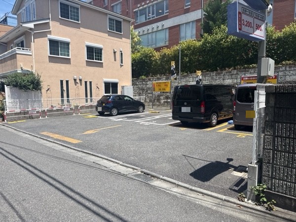 タイムズ白金台明治学院前 の写真 2