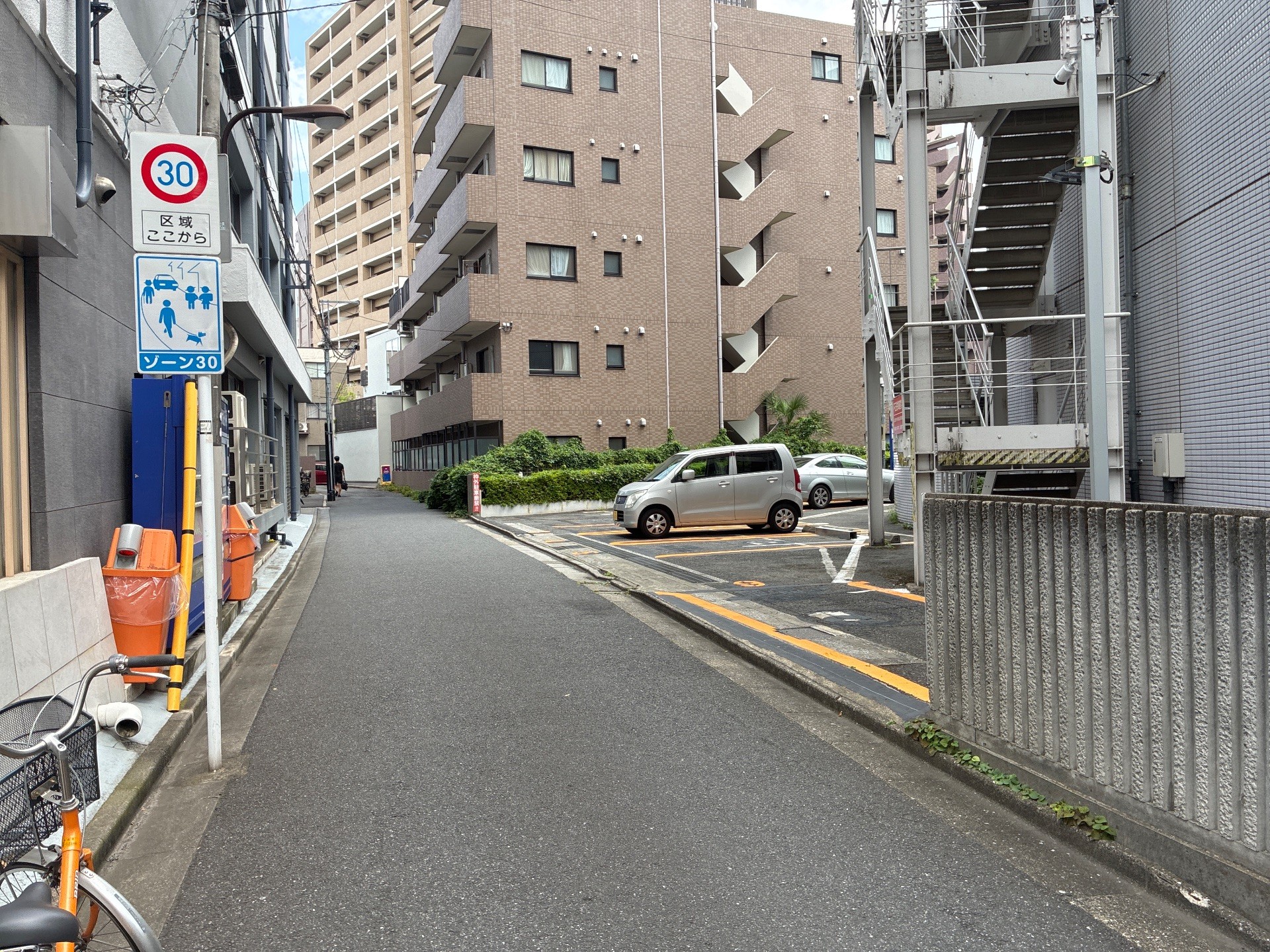 ユアー・パーキング目白第1駐車場 の写真 1