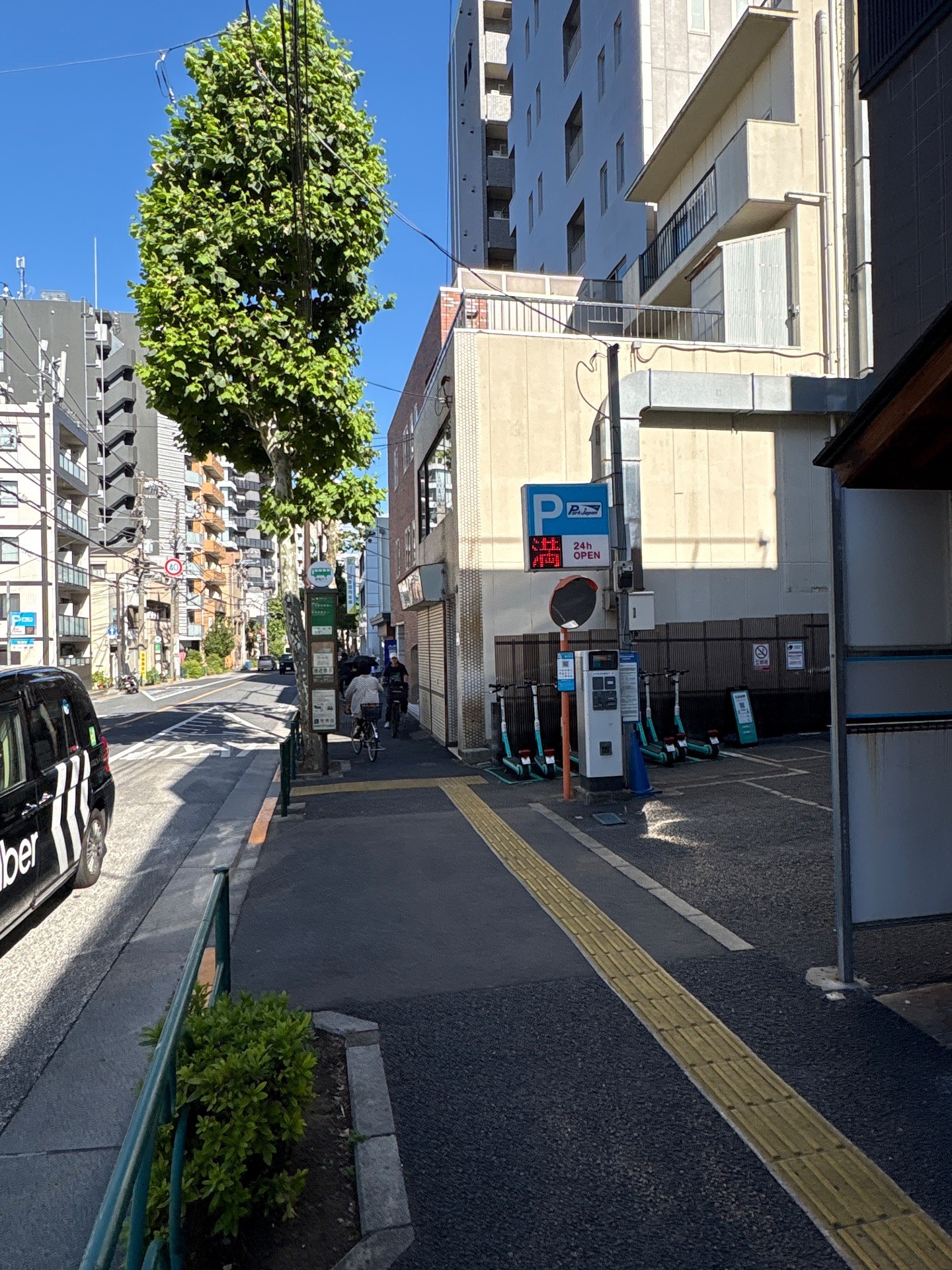 パークジャパン若松町第1駐車場 の写真 1