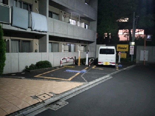 タイムズ市谷砂土原町 の写真 1