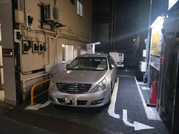 タイムズ新宿1丁目第8 の写真 2