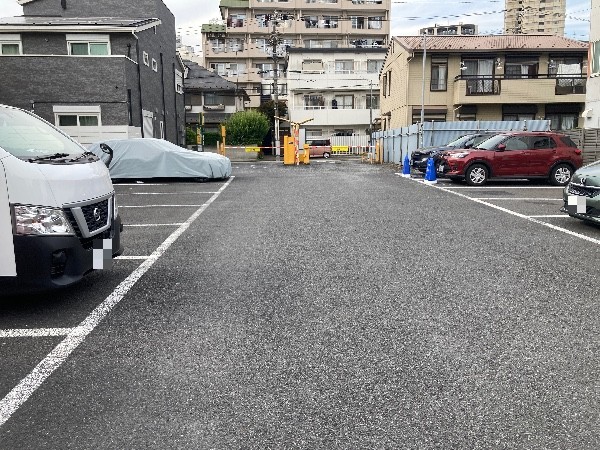 三井のリパーク 西池袋2丁目第4 駐車場 の写真 3