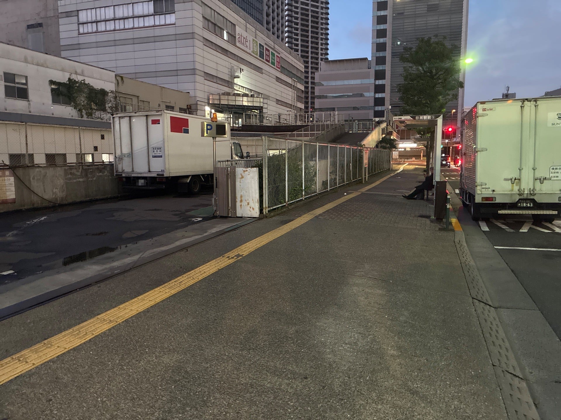 アトレ目黒駐車場 の写真 1