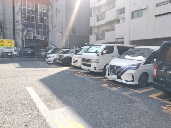 タイムズ新宿2丁目第3 の写真 2