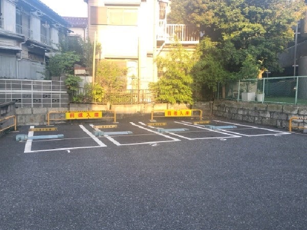 パートナ 高田馬場1丁目時間P の写真 2