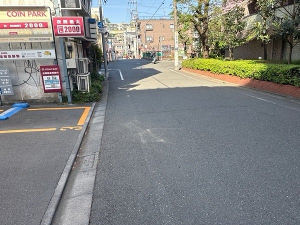 コインパーク青葉台1丁目第2 の写真 1