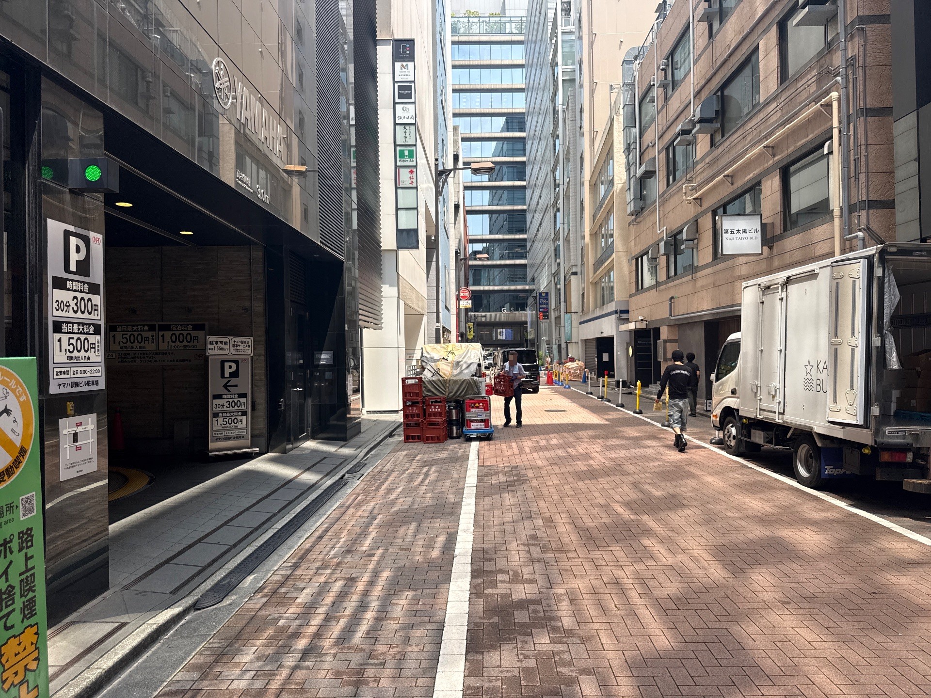 ヤマハ銀座ビル駐車場 の写真 1