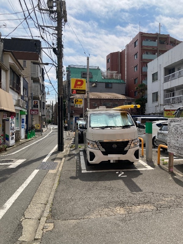 東洋カーマックス西池袋3丁目駐車場(フラップレス) の写真 1