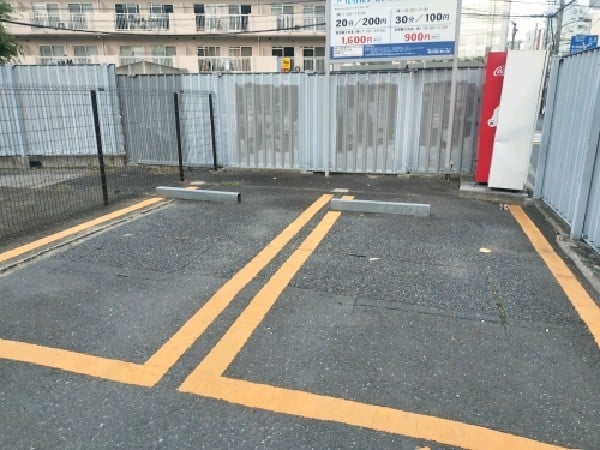 NTTル・パルク上落合第1駐車場 の写真 2