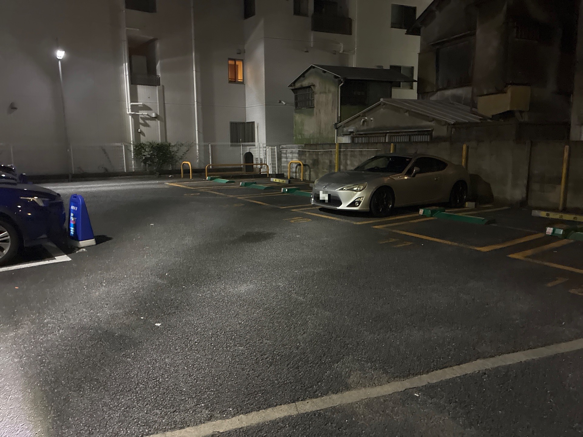 三井のリパーク 渋谷本町5丁目 駐車場 の写真 2