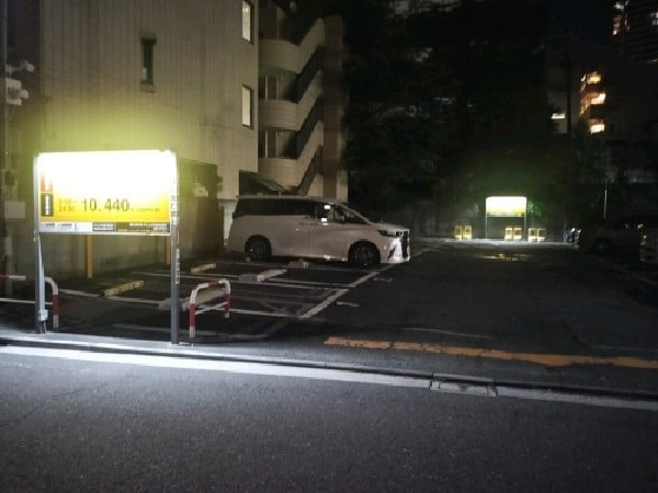 タイムズ六本木第27 の写真 1