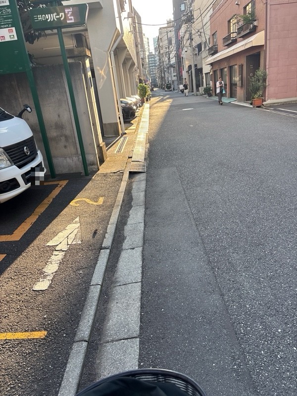 リパーク松が谷2丁目第4 の写真 1
