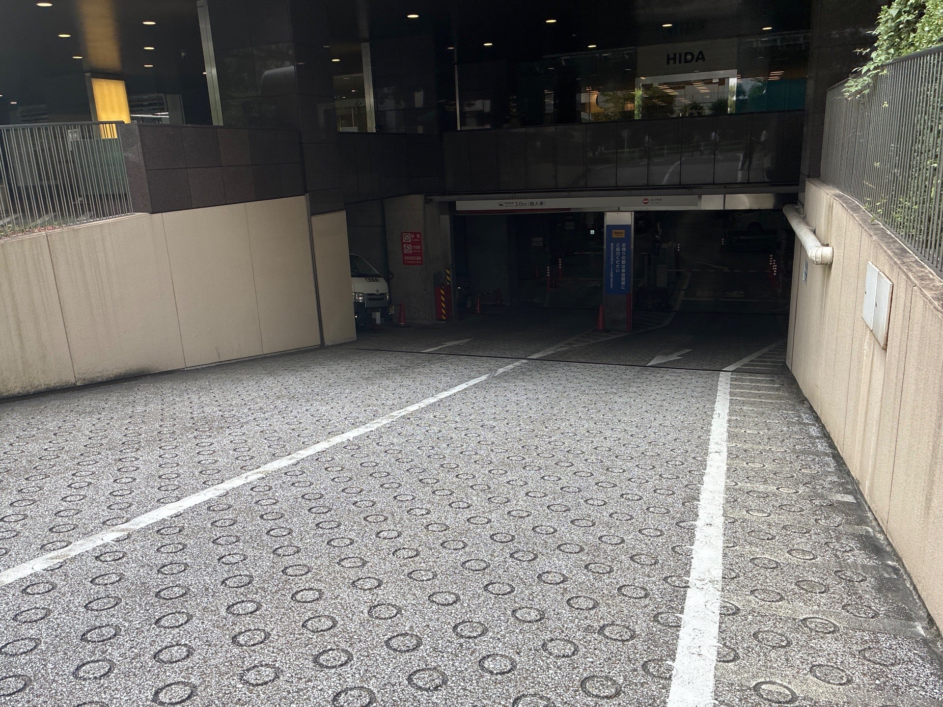 タイムズヒューリック神谷町ビル の写真 2