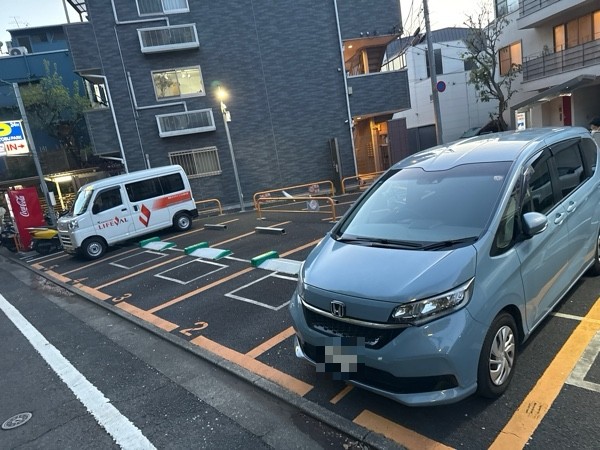 TOBU PARK下馬2丁目駐車場 の写真 2