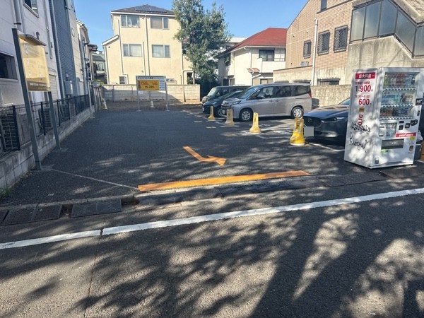 タイムズ下馬第5 の写真 2