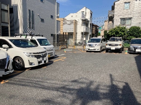 代沢十字路駐車場 の写真 2