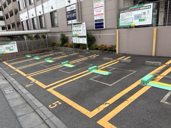 メディカルプレイス上高田提携駐車場 の写真 1