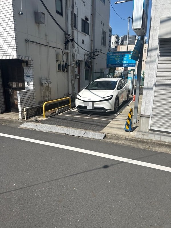 パークジャパン新宿河田町第3駐車場 の写真 2
