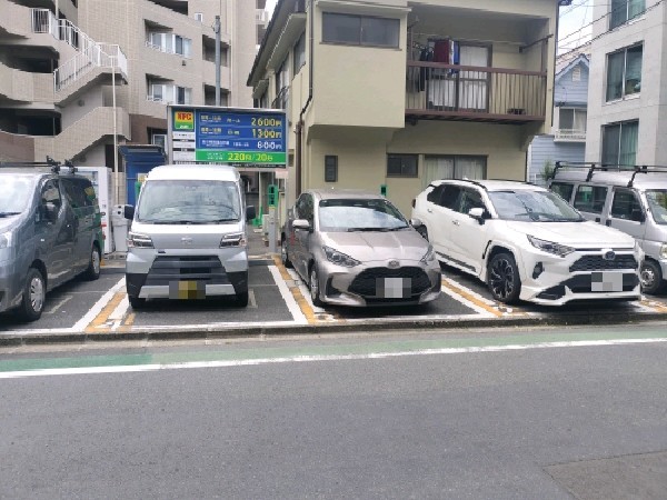NPC24H四谷4丁目第2パーキング の写真 2