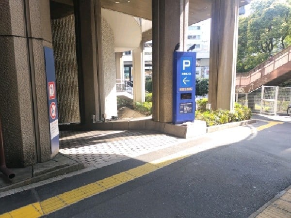 渋谷クロスタワー駐車場 の写真 1