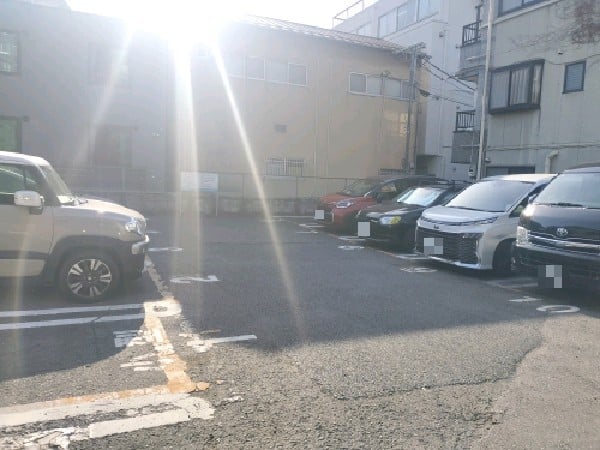 GSパーク新宿六丁目第九駐車場 の写真 2
